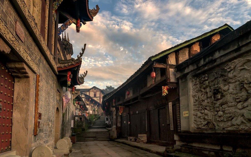 林志颖父子驾驶特斯拉modelx出车祸，事故原因是何？游戏画面